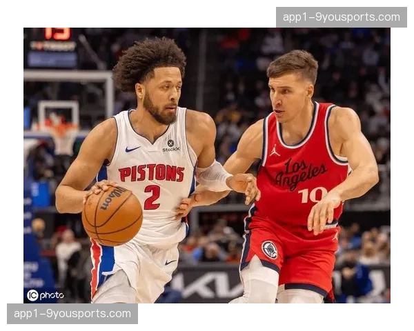 活塞坎宁安伤情评估：肺部塌陷恢复时间与季后赛复出可能性